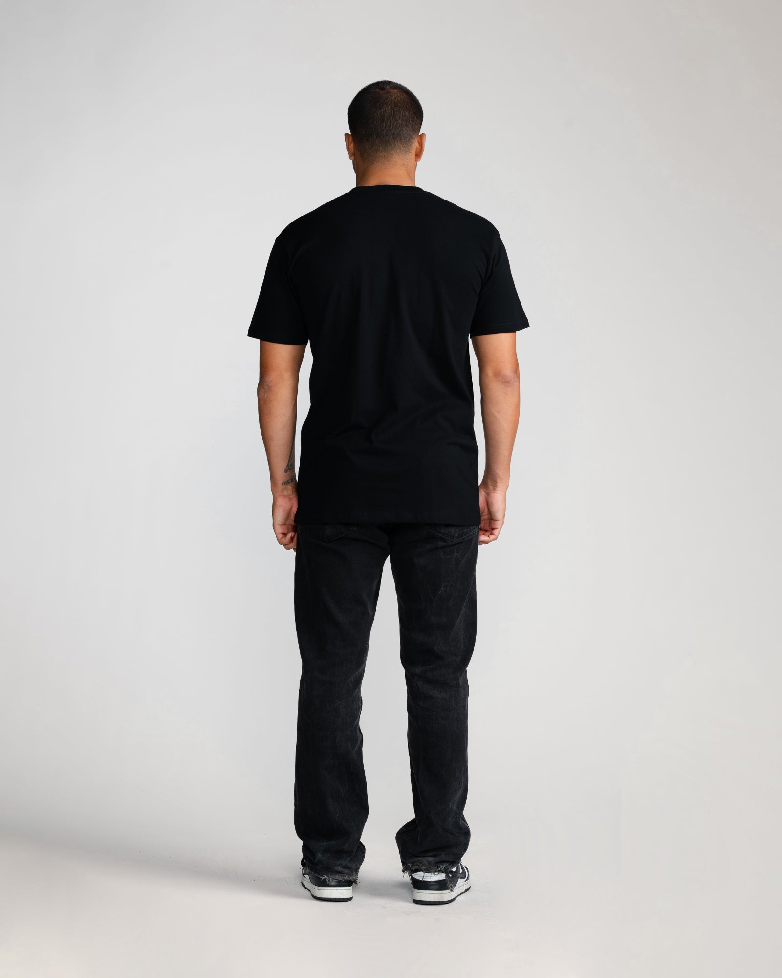 BOLD TEE