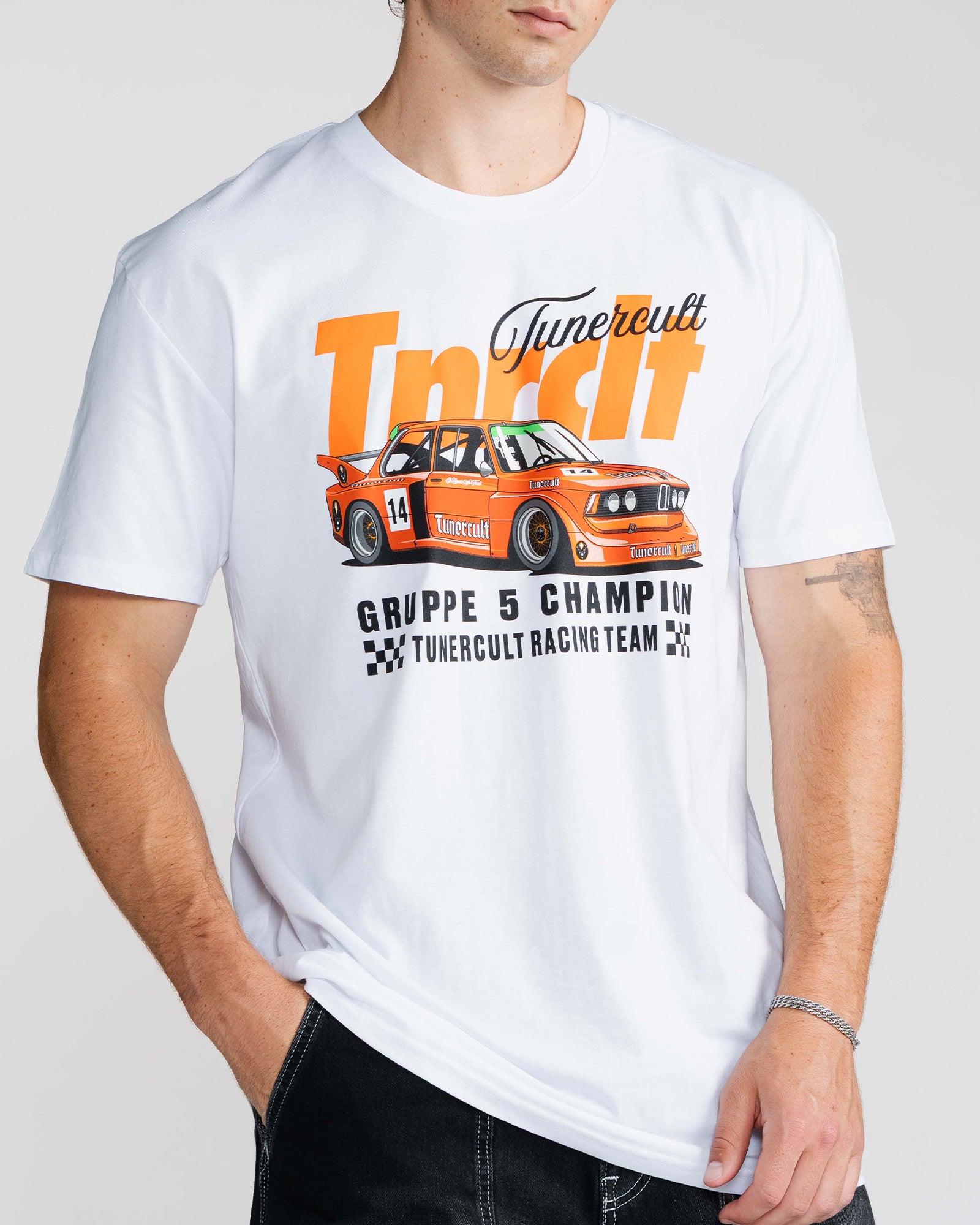 GRUPPE 5 TEE