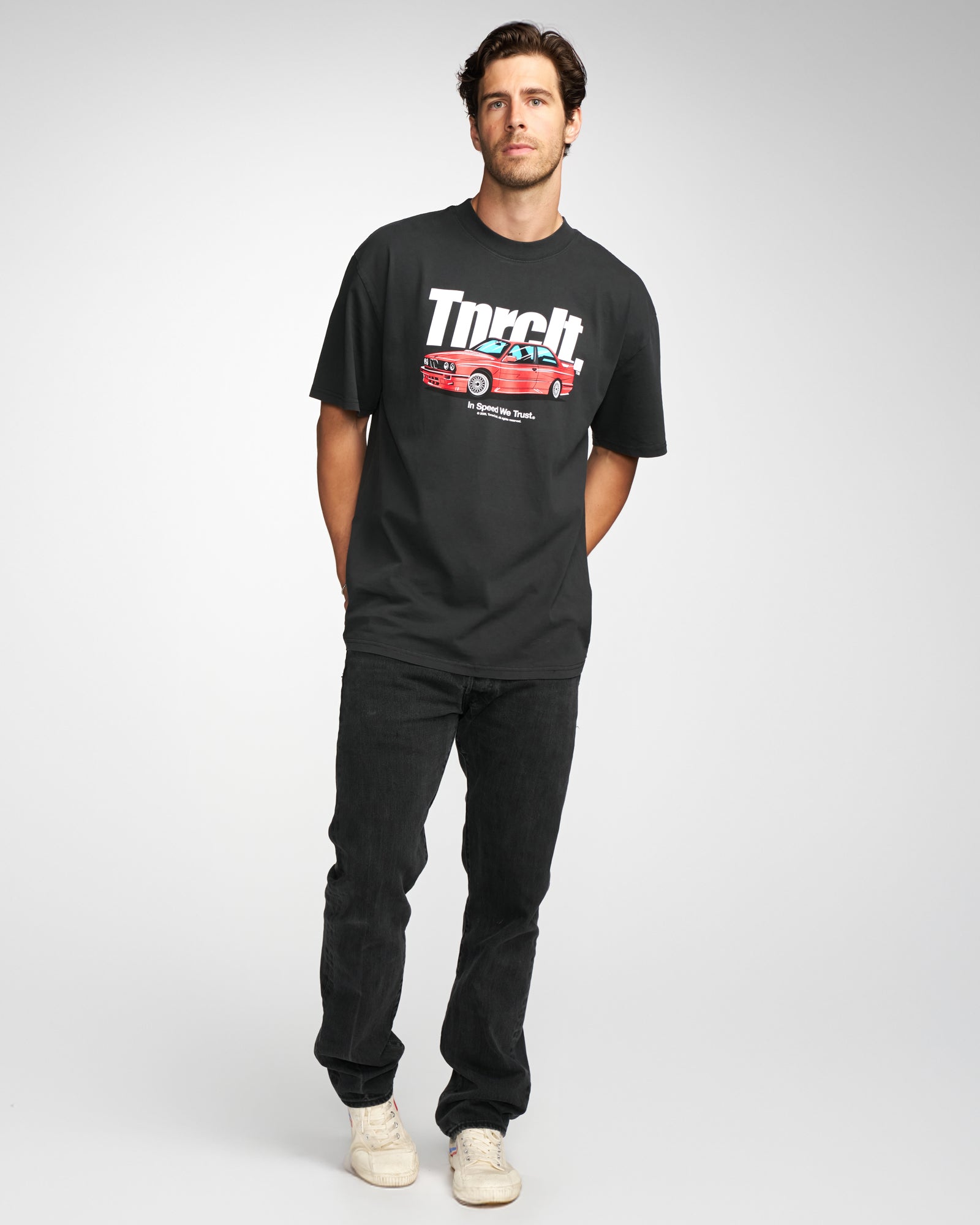 THE 80'S OVERSIZED BOX TEE