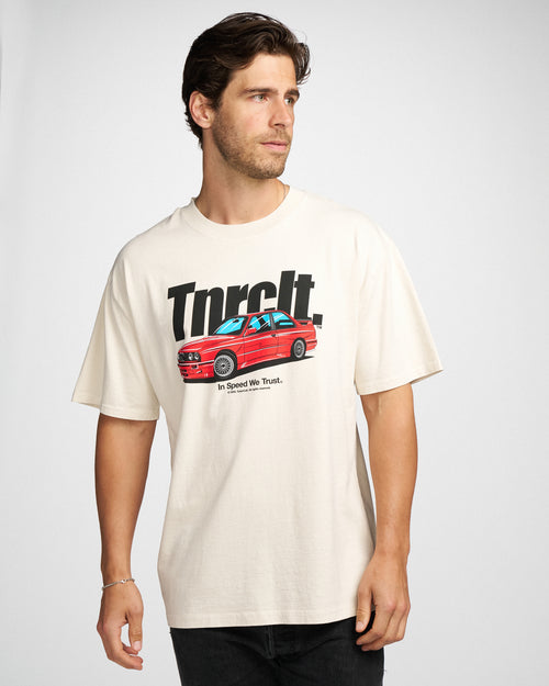 THE 80'S OVERSIZED BOX TEE