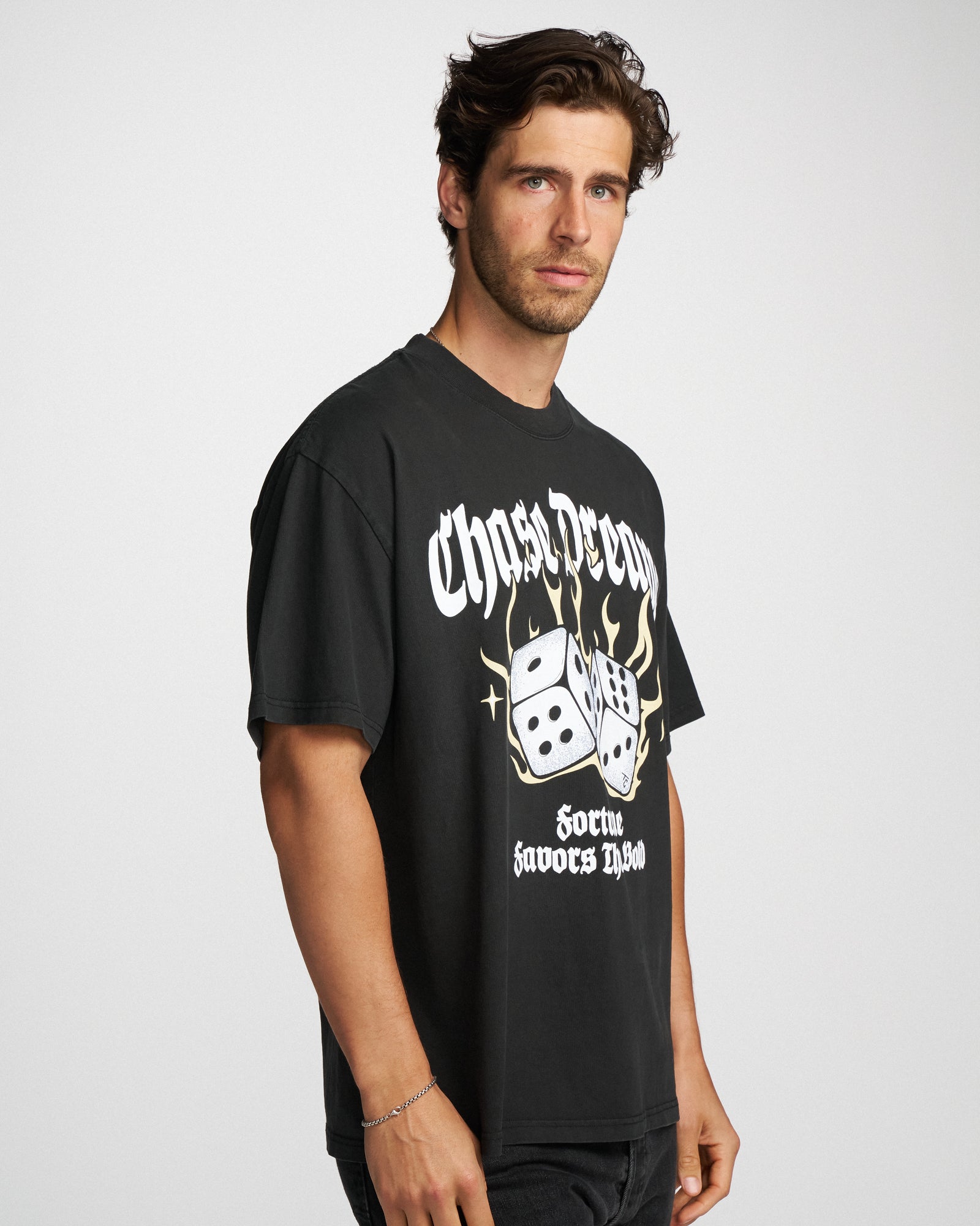 CHASE DREAMS OVERSIZED BOX TEE
