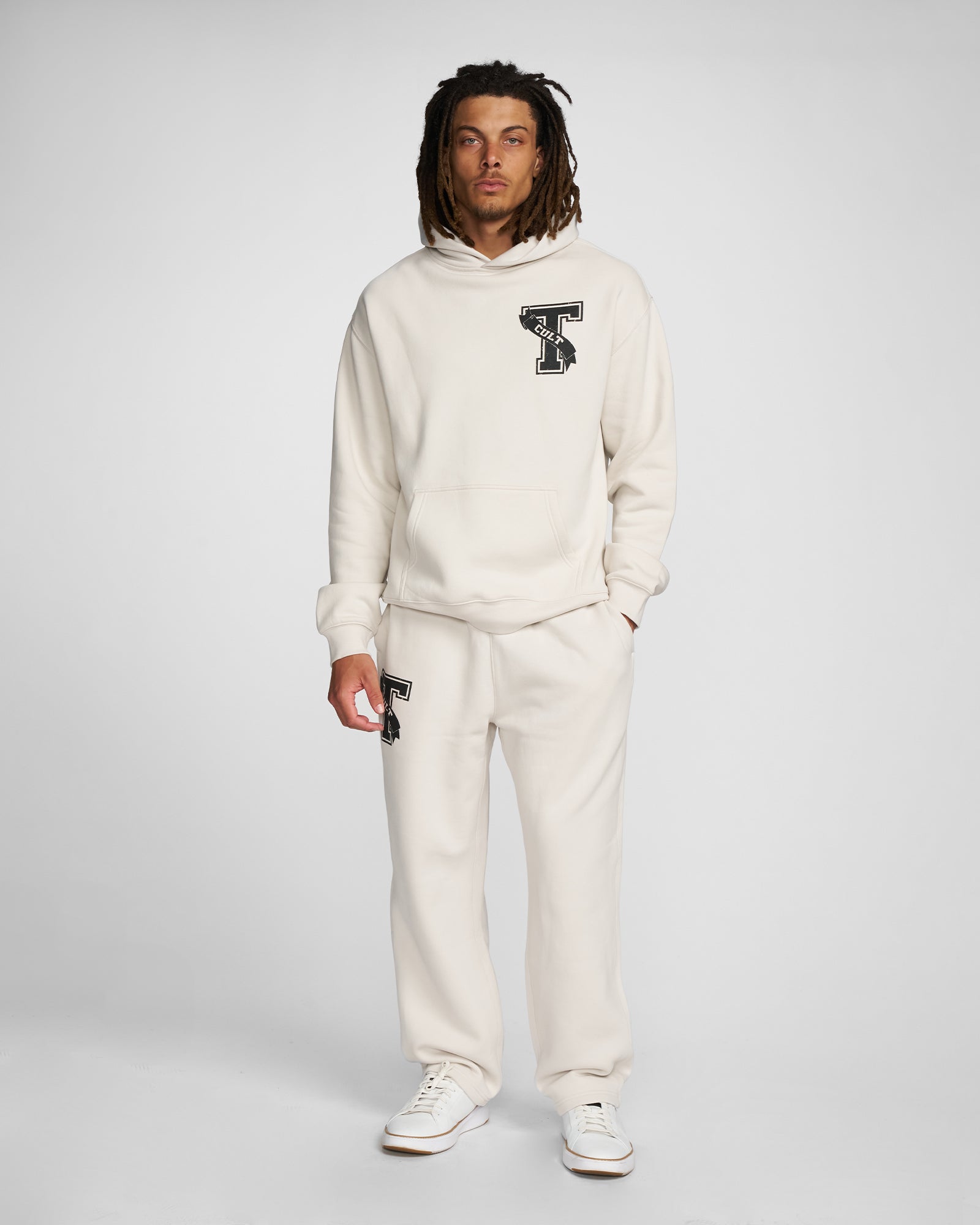 COLLEGIATE CUFFLESS RELAXED TRACKPANTS