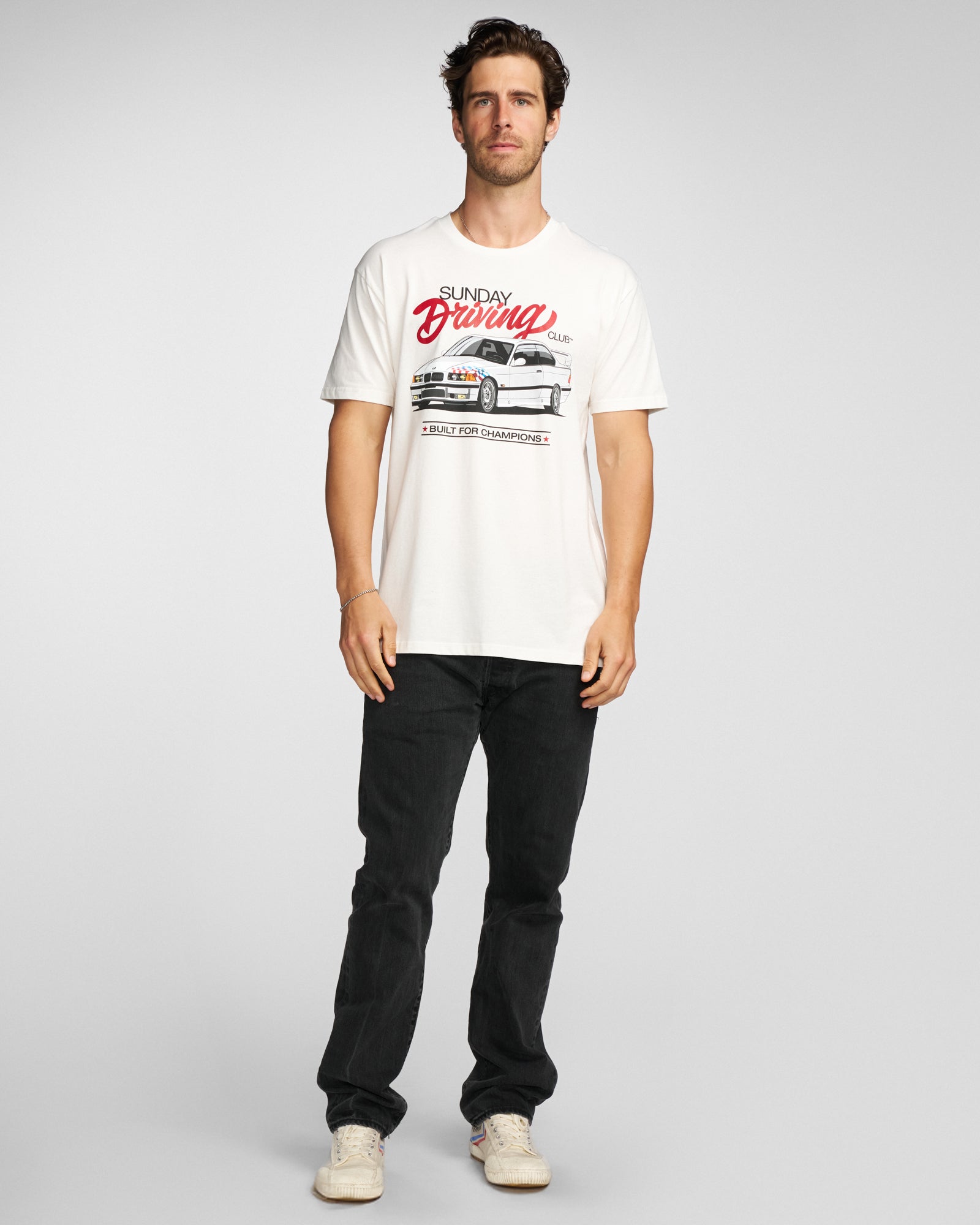 LIGHTWEIGHT TEE