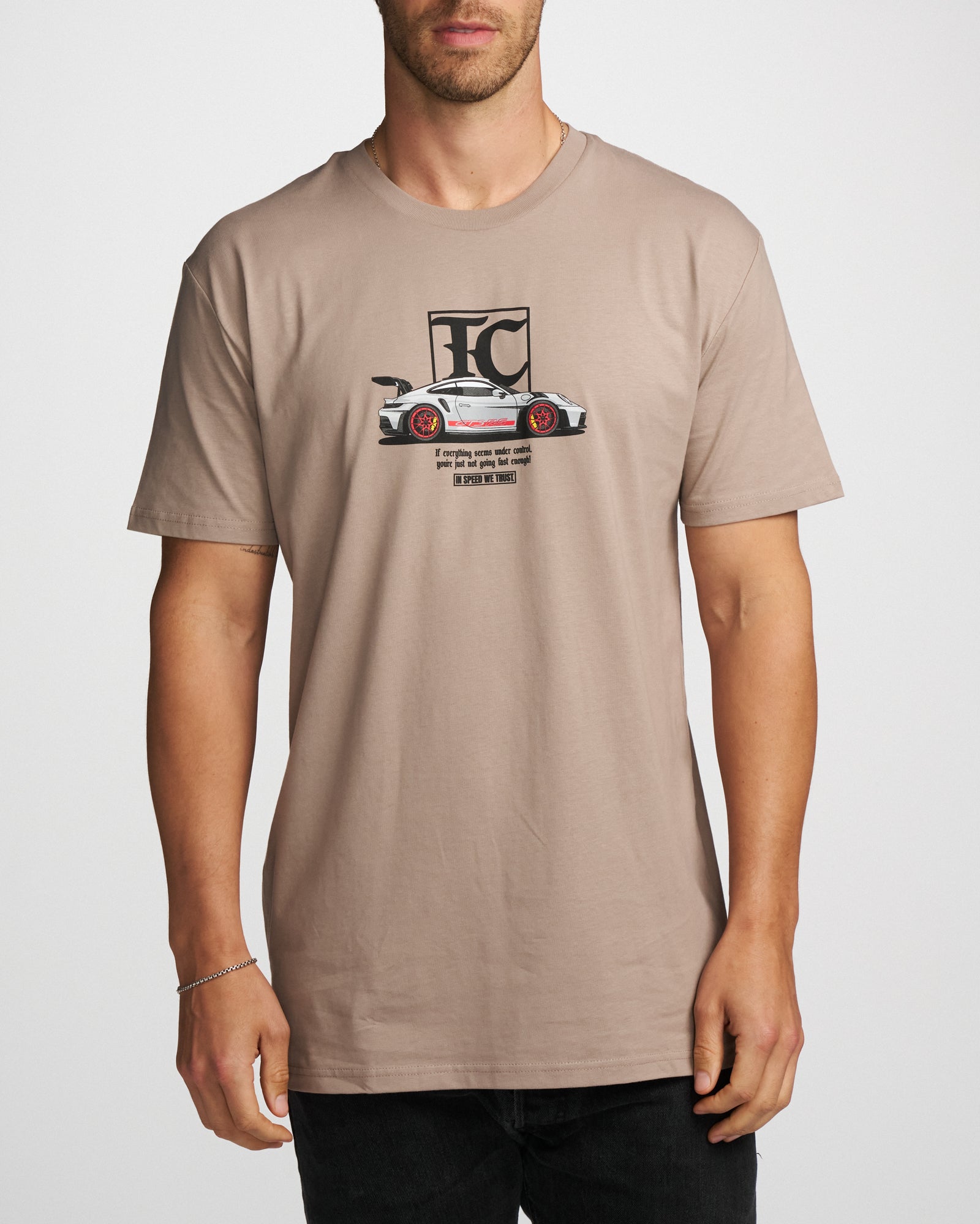 OLD ENGLISH TEE
