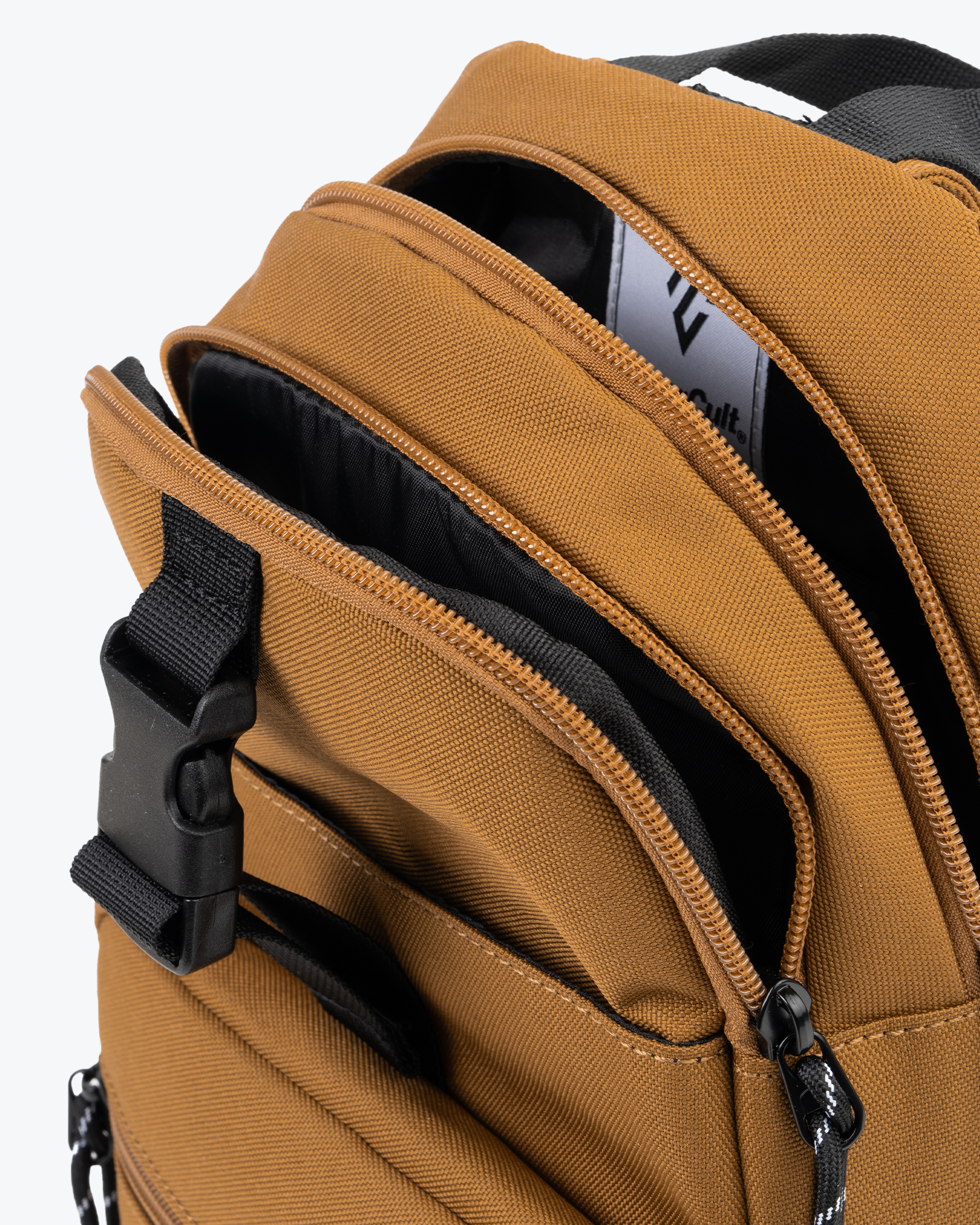 SUNDAY DRIVING CLUB® (LIMITED EDITION) SLING BAG